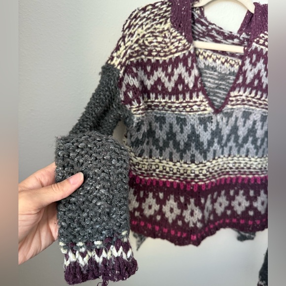 Free People Fair Isle Knitted V-Neck Pull Over Hoodie - Picture 4 of 16